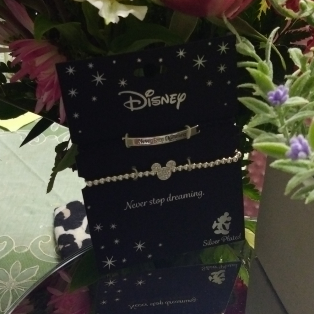 🧚Two Disney Beautiful Silver Plated Bracelets - Picture 7 of 7
